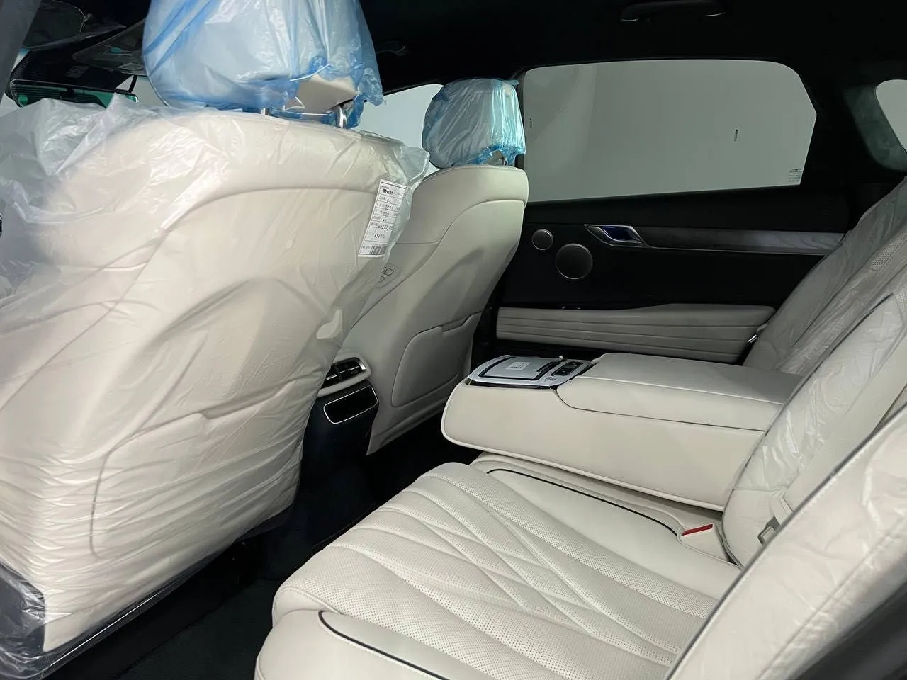 Genesis G80 elektr avtomobili
