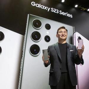 Смартфон Samsung Galaxy S23 Ultra 8/12GB