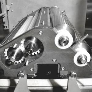 Двухбункерная тестоотсадочная машина «Вектор-220» (Россия)