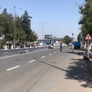 Ikki qavatli ikki tomonlama yo'l to'siqlari