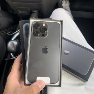 Смартфон Apple iPhone 13 Pro