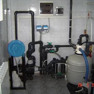 Обслуживание, ремонт бассейнов