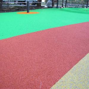 Kauchuk o'z-o'zidan tekislash qoplamasi 2,5 sm