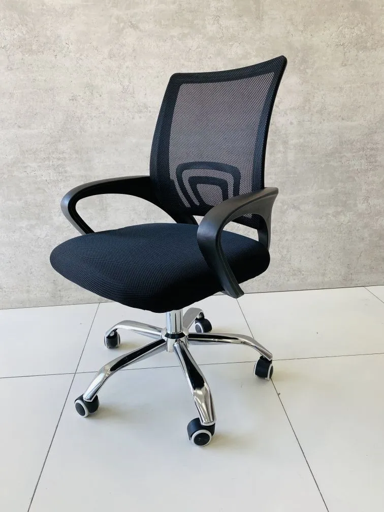 Xodimlar uchun ofis kafedrasi Solo, Solo