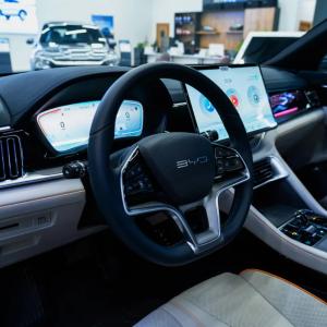 Электромобиль BYD SONG PLUS EV CHAMPION (605km Flagship)