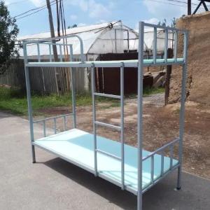 Metall ramkada ikki qavatli to'shak