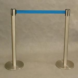 Стойка барьеры парковочные с вытяжной лентой 3метра