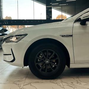 Электромобиль BYD Qin 400km