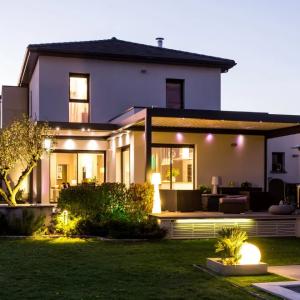 Пергола автоматическая с пультом управления серии RTS 1300