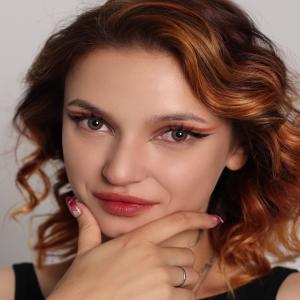 S3-322 BROWN 0.00 2PS  Цветные КАРИЕ контактные линзы, для красоты. 2 Линзы.