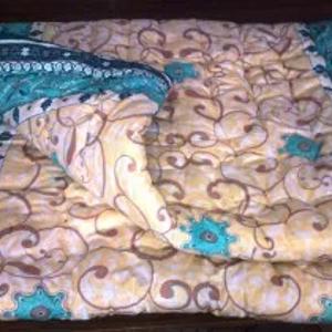 Yopilgan adyol (bir yarim)