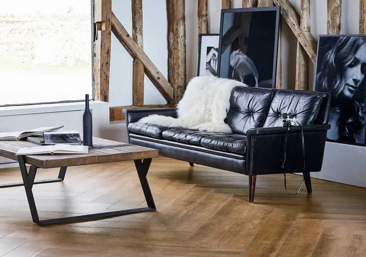 Vinil plitka LX Hausys "DECOTILE"