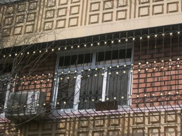 Derazalar uchun panjaralar