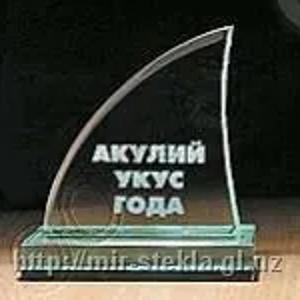 Статуэтки из стекла