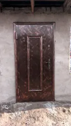 Badiiy soxta eshiklar