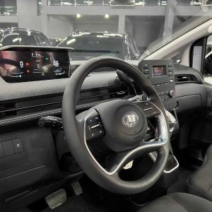Электромобиль Hyundai Staria