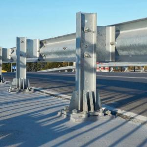 Мостовые дорожные ограждения, односторонние одноярусные,