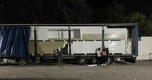 Ko'pikli polistirolga asoslangan sendvich devor panellari, panel qalinligi - 50-150 mm
