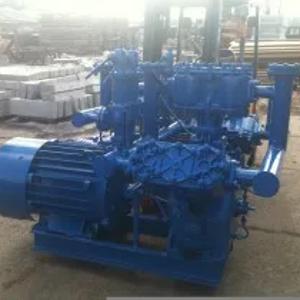 Дожимающий компрессор газа