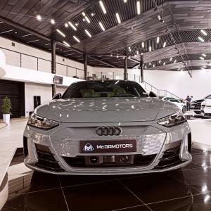 Электромобиль Audi e-tron GT 500km 2022
