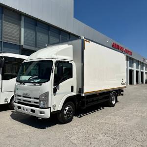 ISUZU NPR 82L