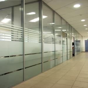Матовая плёнка для офисных перегородок