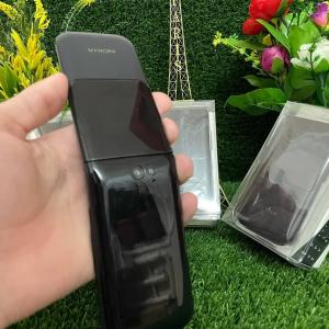 Смартфон Nokia 2720 Flip