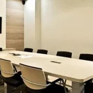 Стол для переговоров