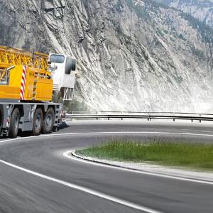 Мобильный строительный кран LIEBHERR