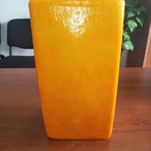 Qattiq va yarim qattiq pishloqlar uchun lateks qoplamasi