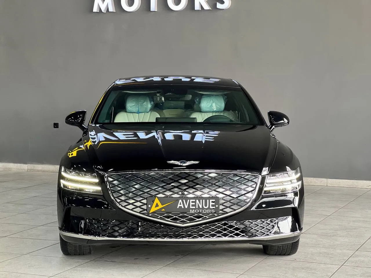 Genesis G80 elektr avtomobili