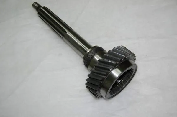 MAZ, URAL, KrAZ dvigatelining YaMZ-236, 238 vites qutisining asosiy mili (kat. No 236N-1701027-B)
