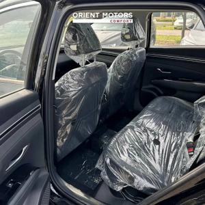 Автомобиль Hyundai Tucson Long 1.5T LUX 2WD 2023