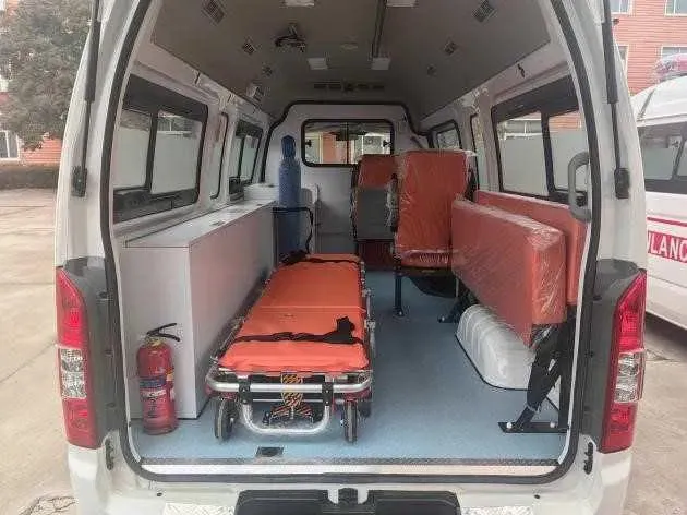 Машина скорой помощи Foton View C2 Ambulance
