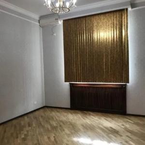 Toshkent markazida yevro ofis sotiladi. 4 qavatli, 876 kv.m.