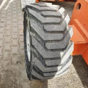 Коленчатый дизельный подъемник JLG 800 AJ