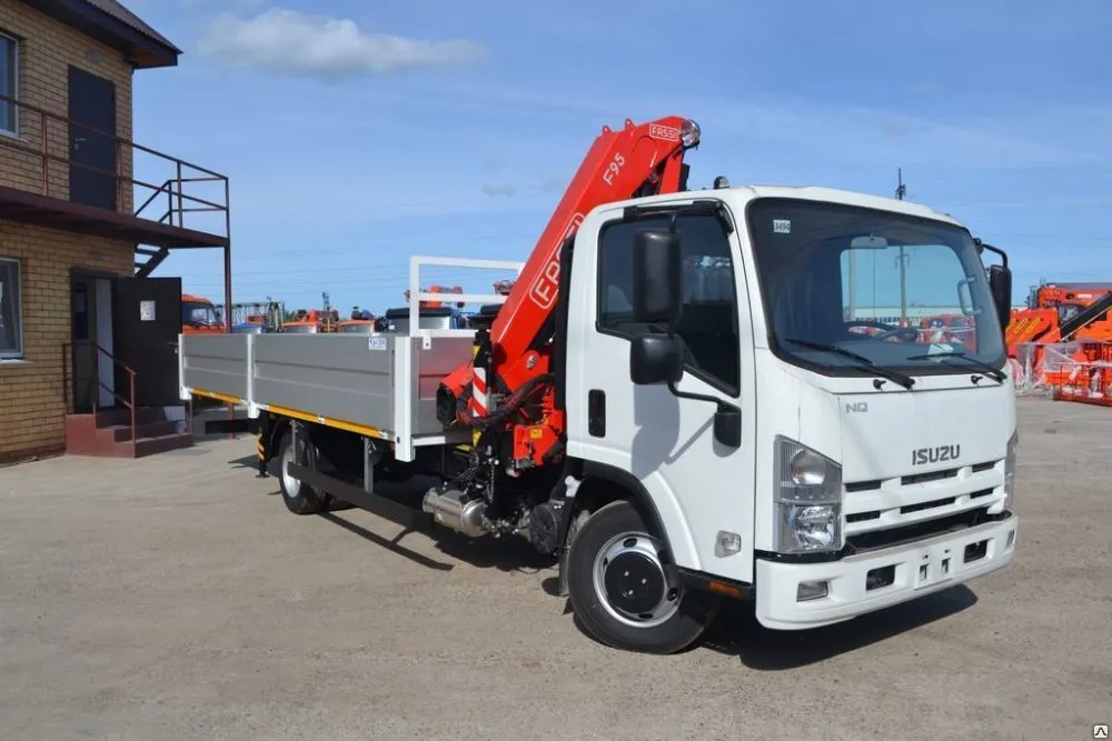 Краноманипулятор г/п 5 т на шасси ISUZU