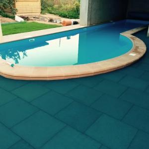 Резиновые плитки вокруг бассейна (РП)