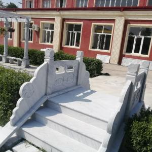 Мраморная плита для ограждений с узорами