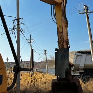 Гусеничный экскаватор Komatsu PC 290LC-8