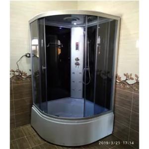 Душевая кабина, форма - четверть  круга