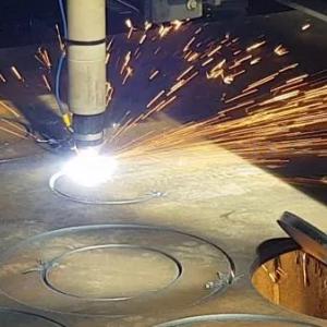 Metallni plazma bilan kesish