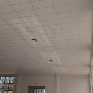 Звукопоглощающие и звукоизолирующие потолки Армстронг (Armstrong)