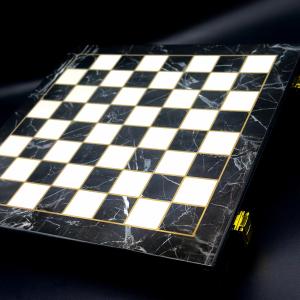 Шахматы с металлическими фигурами CHESS