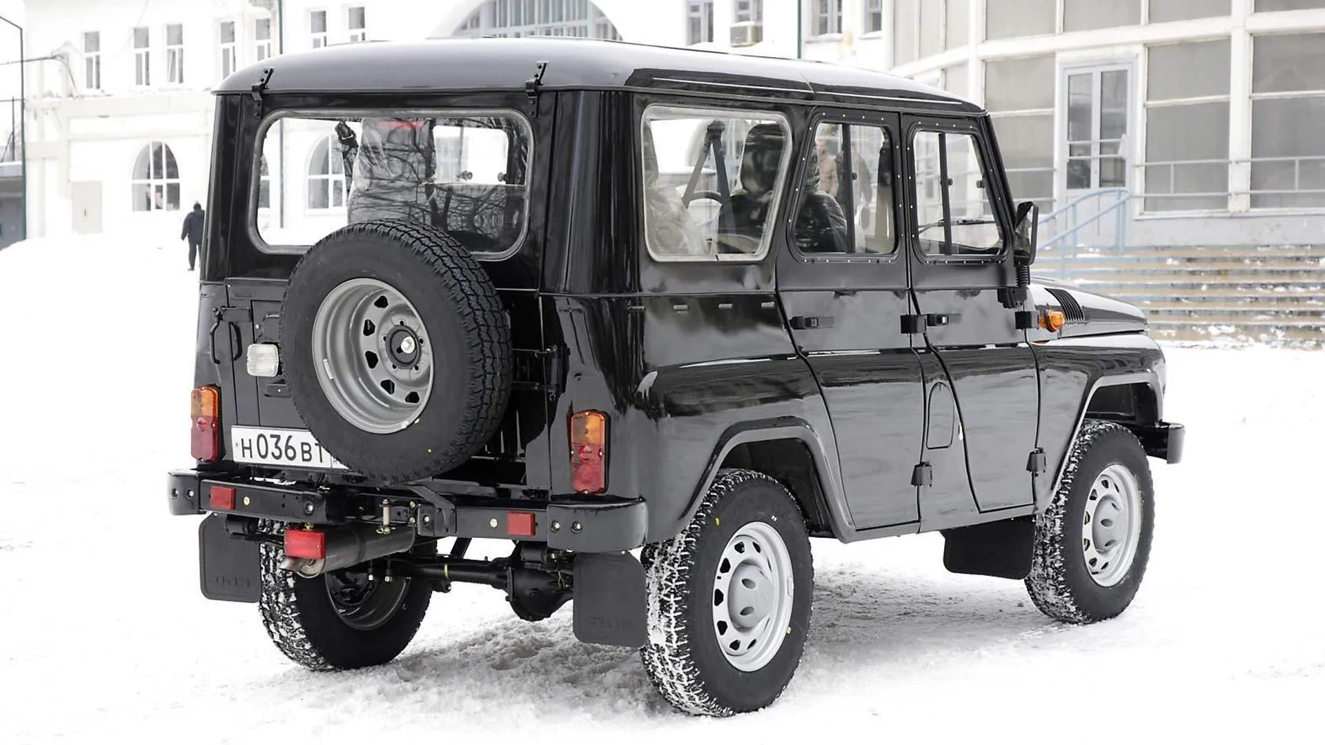 UAZ Hunter