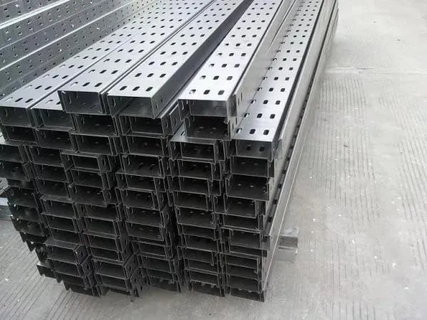 Лоток перфорированный 50х50х3000