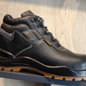 Ishchilar uchun xavfsizlik poyafzallari