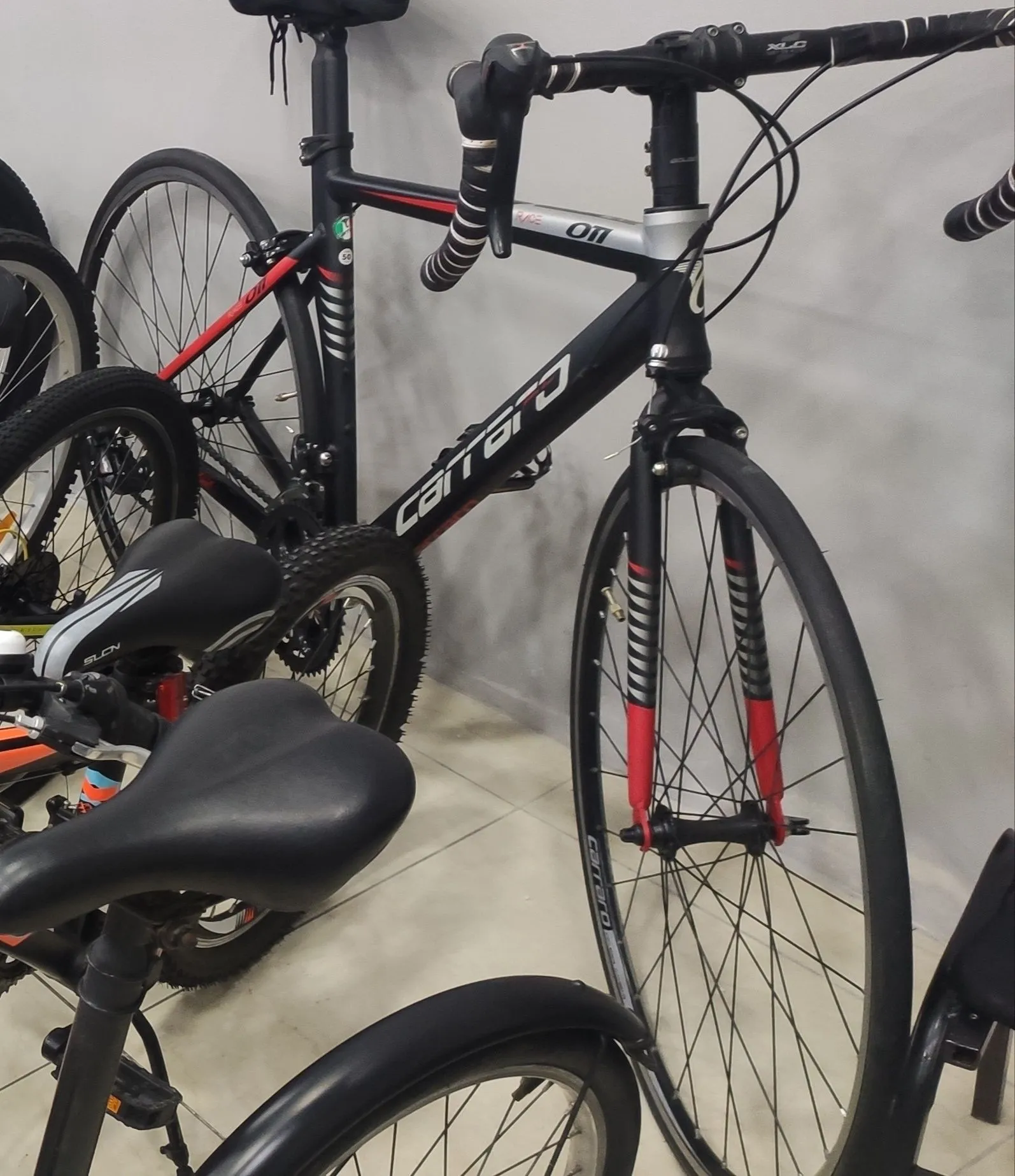 Yo'l velosipedlari CARRARO