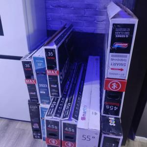 Телевизор Samsung HD IPS Smart TV Wi-Fi Android