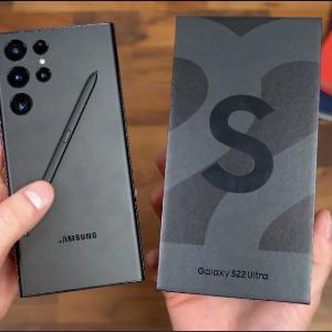 Смартфон Samsung Galaxy S22 Ultra